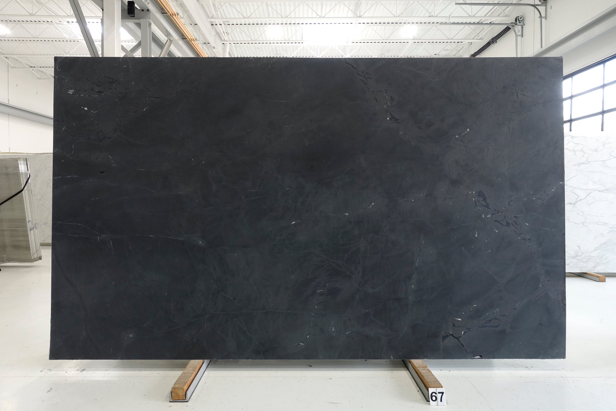 INFINITY BLACK 2CM QUARTZITE | BLOCK #2056