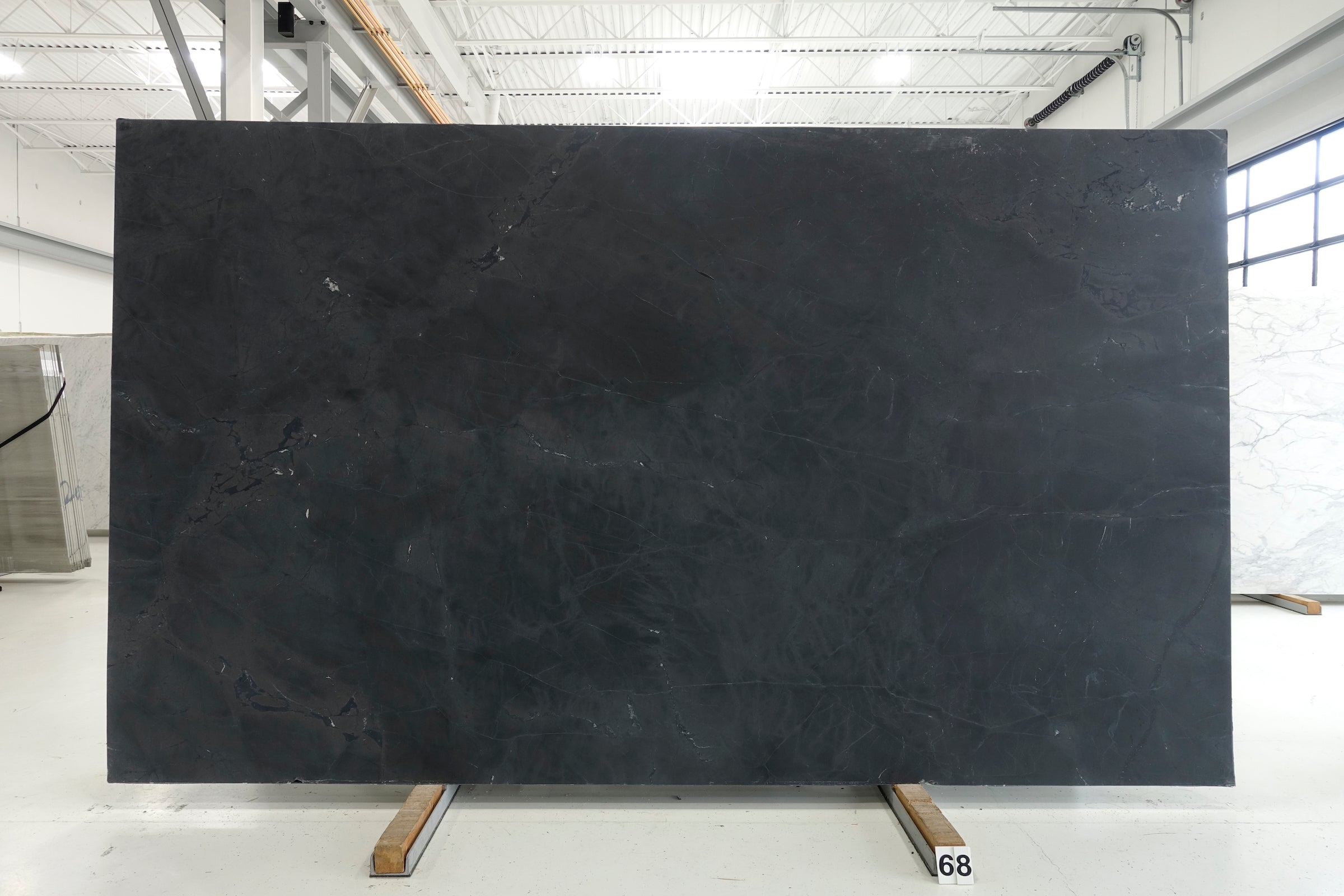 INFINITY BLACK 2CM QUARTZITE | BLOCK #2056