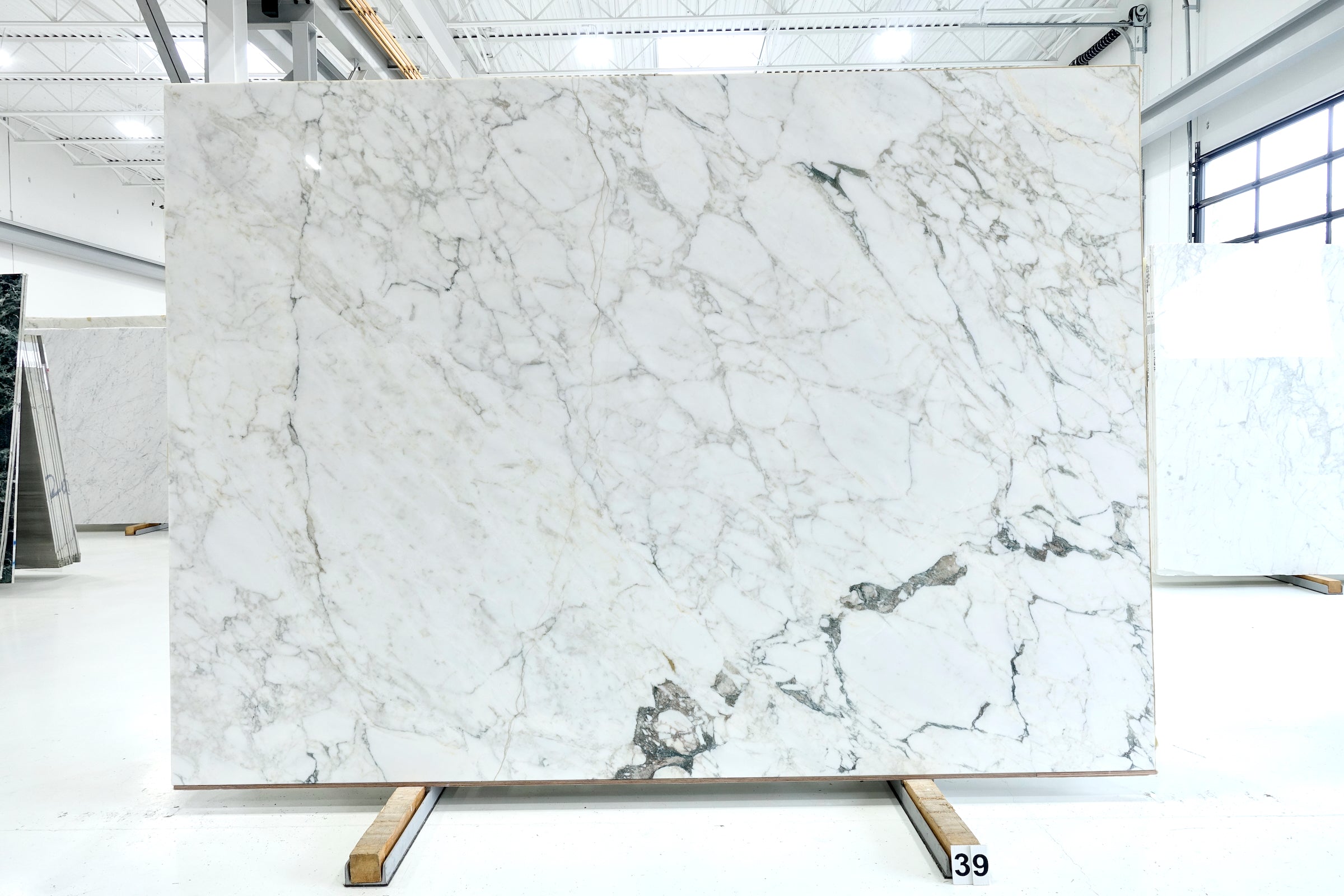 CALACATTA MONET 2CM MARBLE